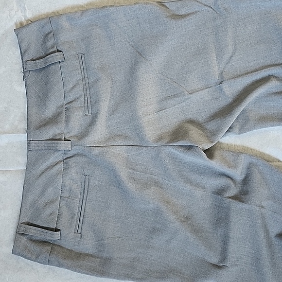 Ladies capris - Picture 3 of 5